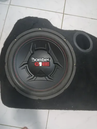 Caixa de som com subwoofer 12 polegadas 200wats para celta 2 geracao
