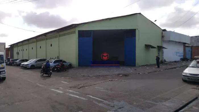 # Alugo Galpão São Cristóvão 600 m², pertinho Mix Mateus Guajajaras
