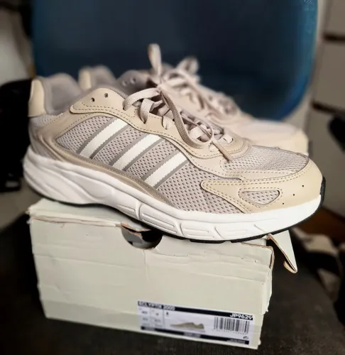 Tenis Adidas Eclyptix 2000 ( tam 41)