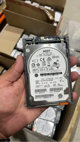 HDs SAS 1.2 100%