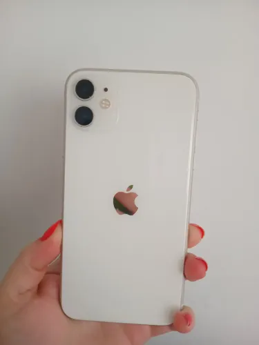 Iphone 11 64 Gb todo original nunca aberto bateria 83% sem nenhum detalhe de uso 