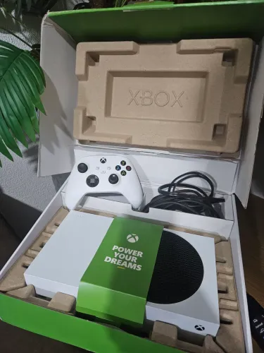 Xbox séries s semi novo