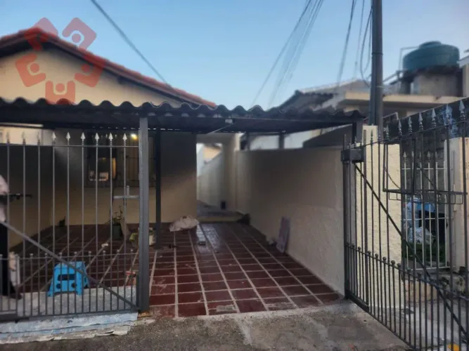 Casa com 2 dormitórios para alugar, 80 m² por R$ 2.340,00 - Km 18 - Osasco/SP