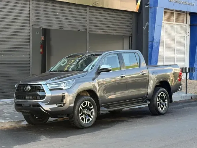 Toyota Hilux CD SRX 4X4 2.8 TDI 16V Diesel Aut. 2021
