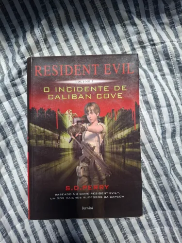 Resident Evil - VOL 2 - O incidente de Caliban Cove. Em otimo estado de conservação