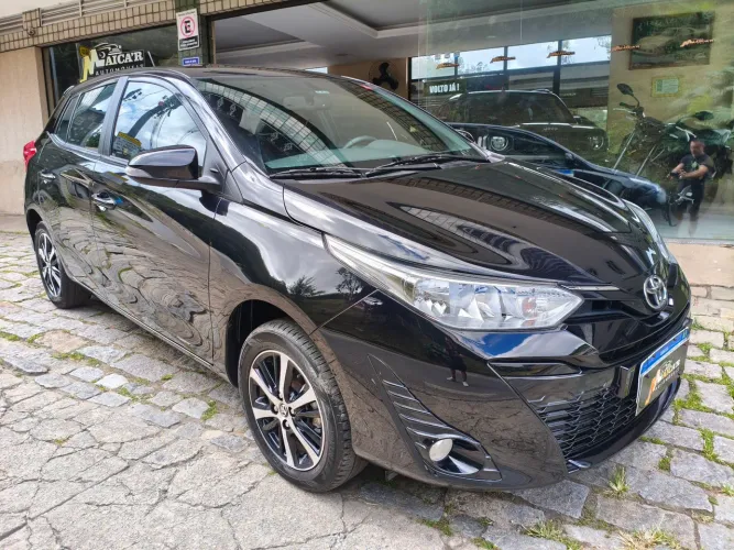 Toyota Yaris XS Connect 1.5 Flex 16V 5P AUT 2022