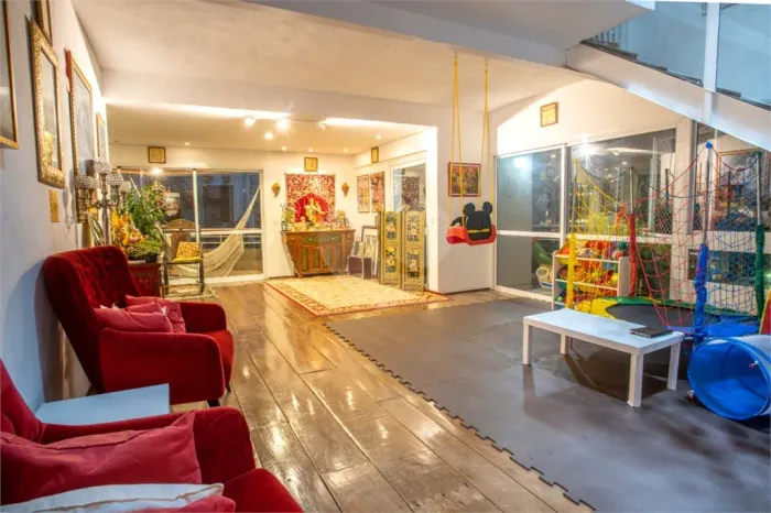Apartamento à venda com 3 suítes no condomínio San Martin, São Paulo - SP