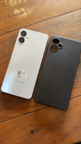 SAMSUNG A06 128gb