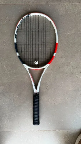 Raquete de Tênis Babolat Pure Strike 2020 3a Geração