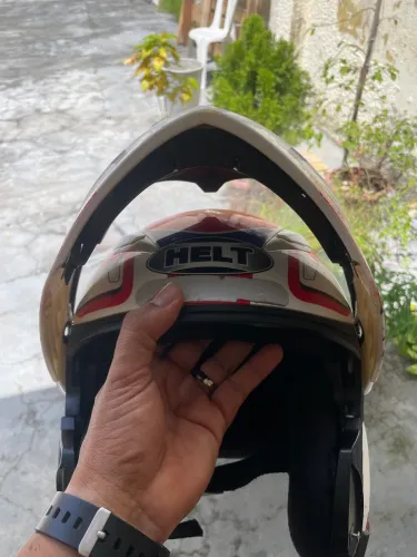 Capacete