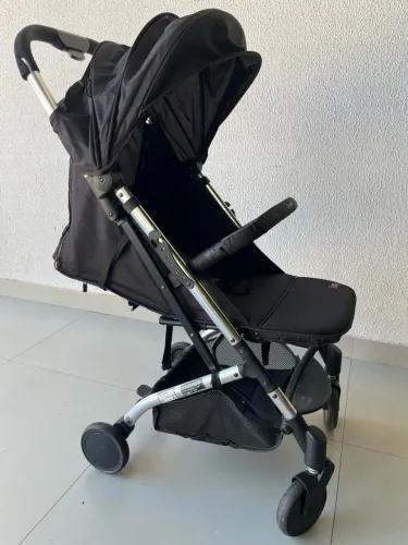 Carrinho de bebê