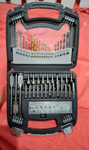 Kit Maleta brocas e pontas parafusadeira/furadeira