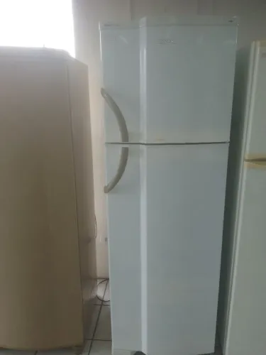 Geladeira Dako 3 meses de garantia entrega a combinar