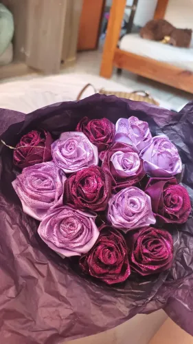 Buquê de flores roxo
