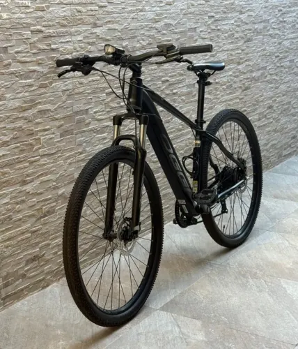 Bicicleta Elétrica Aro 29 - Potente, Econômica e Semi Nova