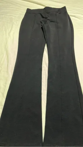 Calça Bailarina Flare Preta Tam M (Com Vinco Frontal) - Super Confortável