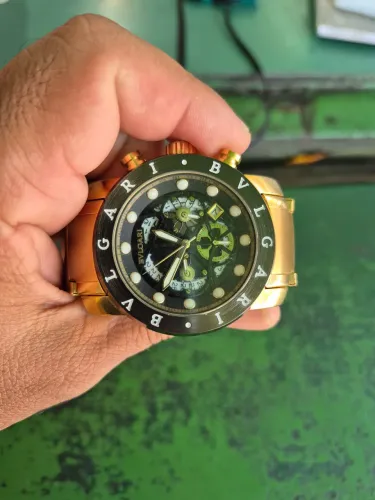 Vendo um lindo relógio bvlgari