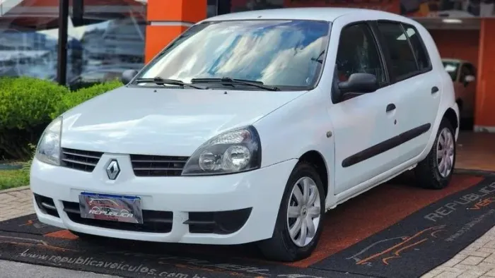 Renault Clio Authentique Hi-flex 1.0 16V 5P 2008