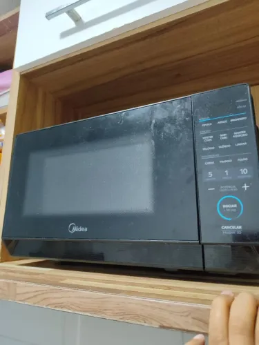Micro-ondas Midea 20L - Apenas 2 meses de uso - Para conserto ou peças