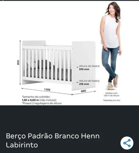 Berço com colchão e haste para mosquiteiro