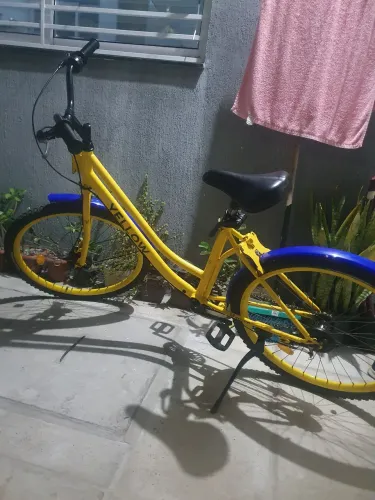 Bicicleta yellow
