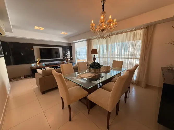 Vendo excelente apartamento no Aeroclube com 3 suites , Porteira Fechada