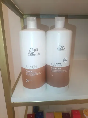 Shampoo Fusion 1L - R$ 239,00 e condicionador Fusion 1L - R$249,00
