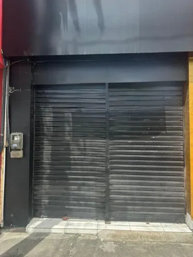 ALUGO ÓTIMA LOJA NO BAIRRO DA ENCRUZILHADA / RECIFE