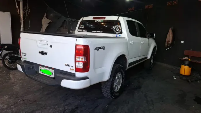Chevrolet S10 Pick-up LT 2.5 Flex 4X2 CD 2015
