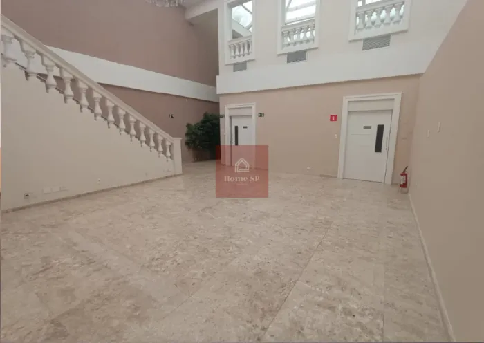 Vila Nova Conceição, Prédio Comercial com 26 salas, 11 banheiros, 2 copas, depósito