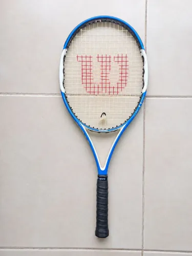Raquete de tênis Wilson