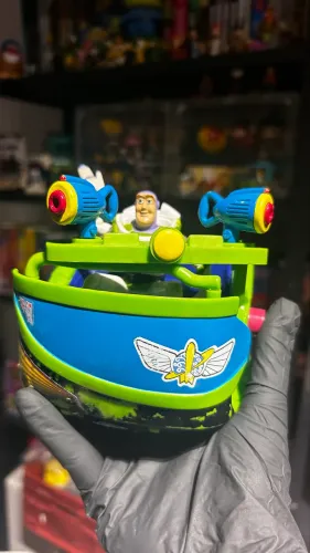 Boneco Buzz Lightyear space ranger Toy Story