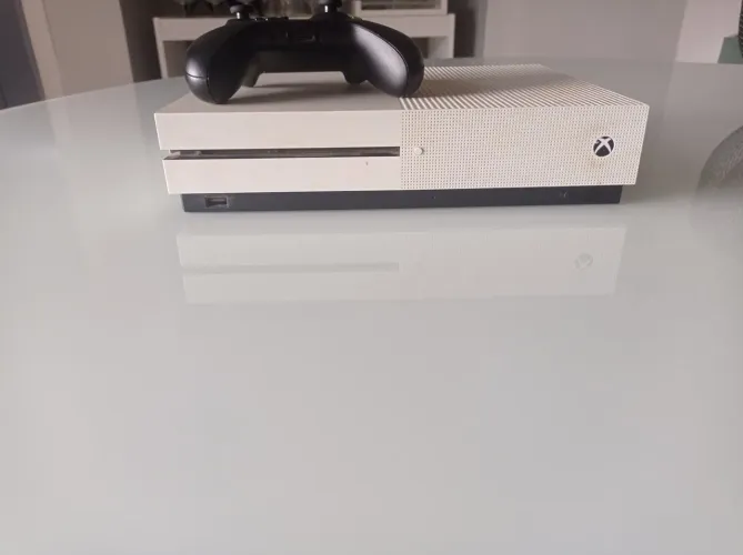 Xbox one s + controle original