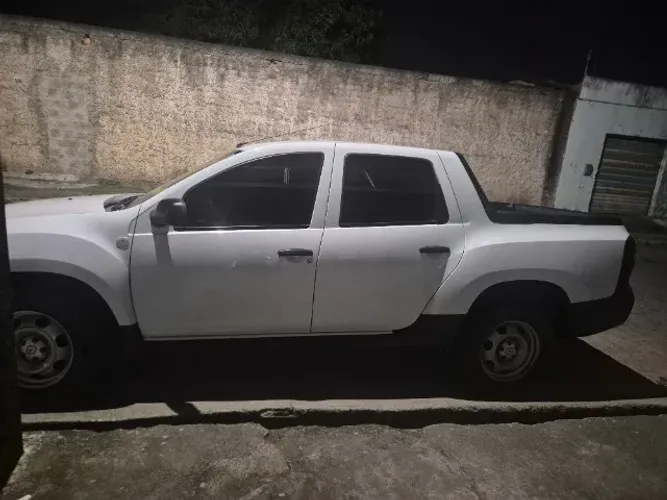 Renault Duster Oroch Exp. 1.6 Hi-flex 16V Mec. 2022