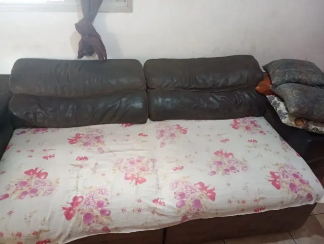 Vendo sofá retrátil
