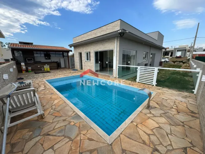 Casa em Avenida 1 - Ninho Verde I Eco Residence - Porangaba/SP