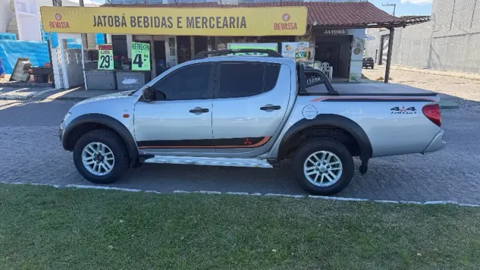 Mitsubishi L200 Triton GLS 3.2 CD TB Int.diesel MEC 2013