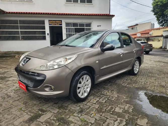 Peugeot 207 Sedan Passion XS 1.6 Flex 16V 4P 2010