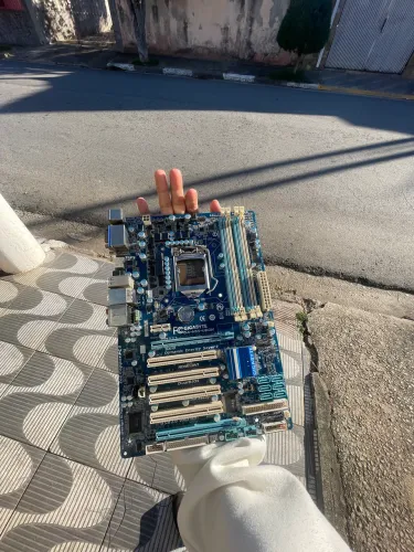 Placa Mãe Gigabyte LGA 1156