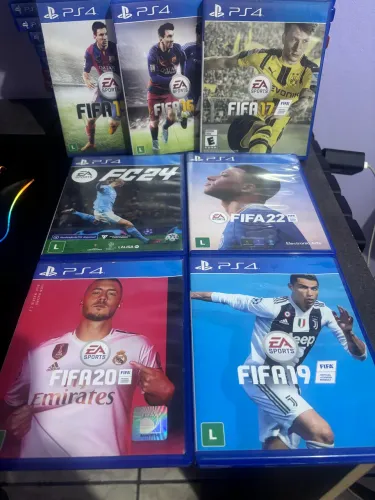 Combão pra FÃ - FIFA CD PS4 - 2024/2022/2020?