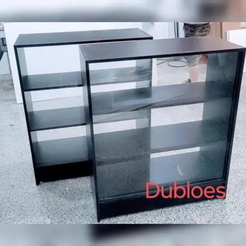 Balcão vitrine preto promoção da semana
