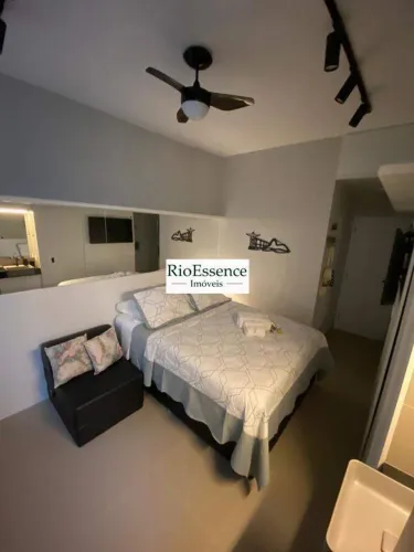 Apartamento Kitnet à Venda em Botafogo: Silencioso, Mobiliado e com Portaria 24h