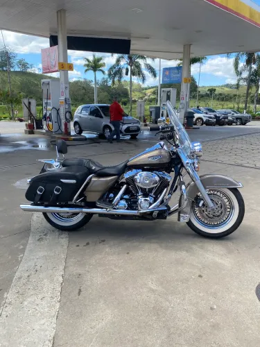 Road King Classic vendo ou troco