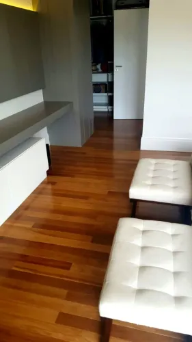 Qual o piso de madeira mais resistente? 