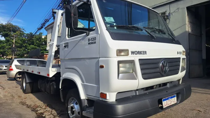Caminhão reboque vw 8120