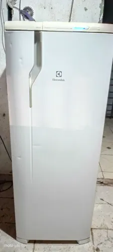 Vedo essa geladeira frost fre aceito cartão entrega a combinar e