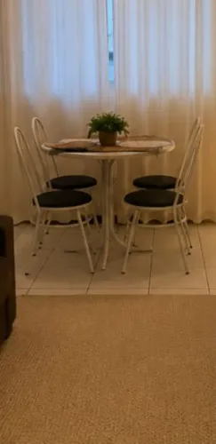 Jogo de Mesa com cadeiras tubular tampo marmore