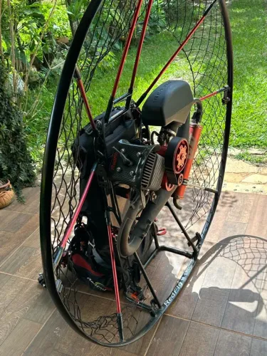 Paramotor Bolt evolution 210ccy  