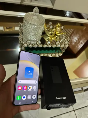 Celular Samsung s24 256gb Completo Impecável