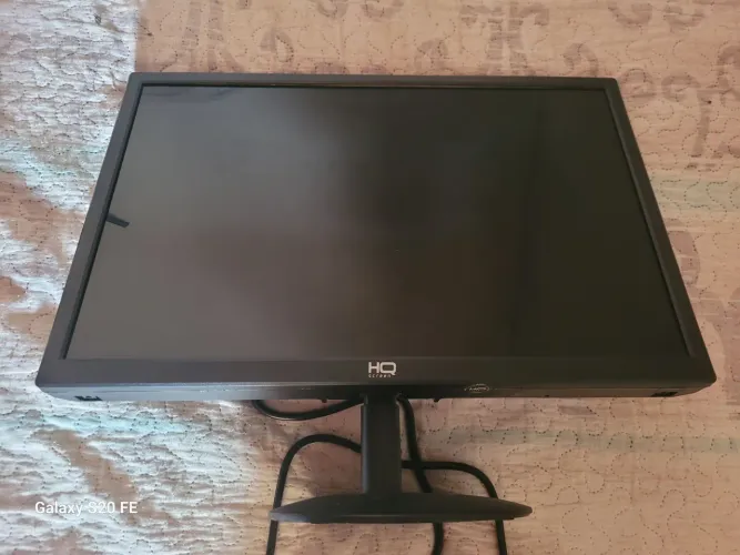 Modelo: Monitor HQ de 19.5 polegadas, modelo 19.5HQ-LED - Funcionando + Cabo HDMI de 3m